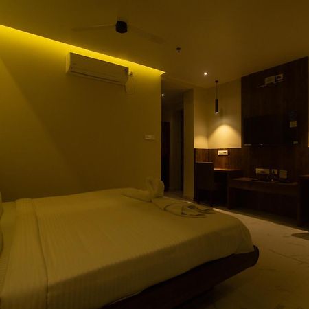Hotel Palace View Murshidabad Exteriér fotografie