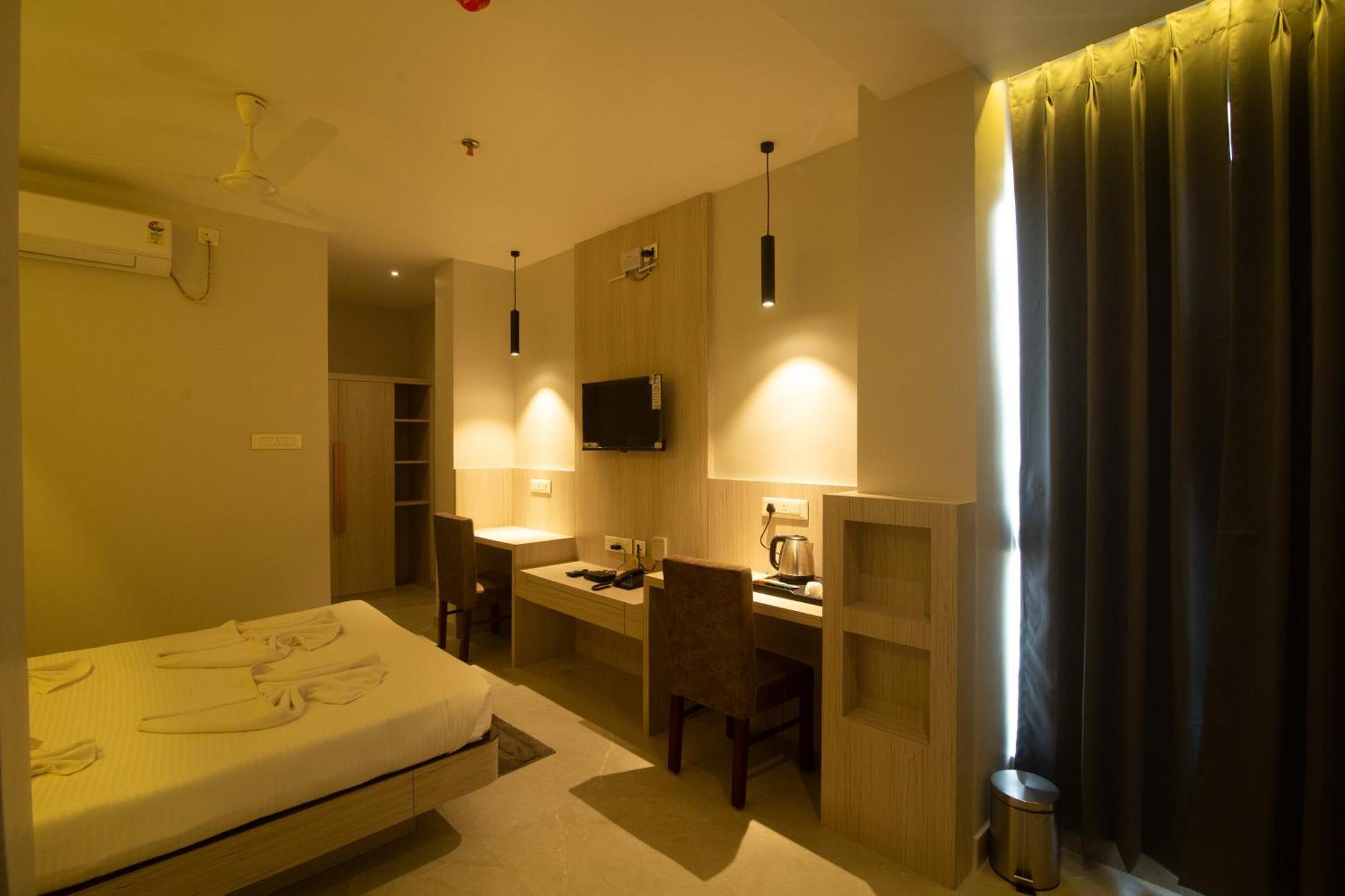 Hotel Palace View Murshidabad Exteriér fotografie