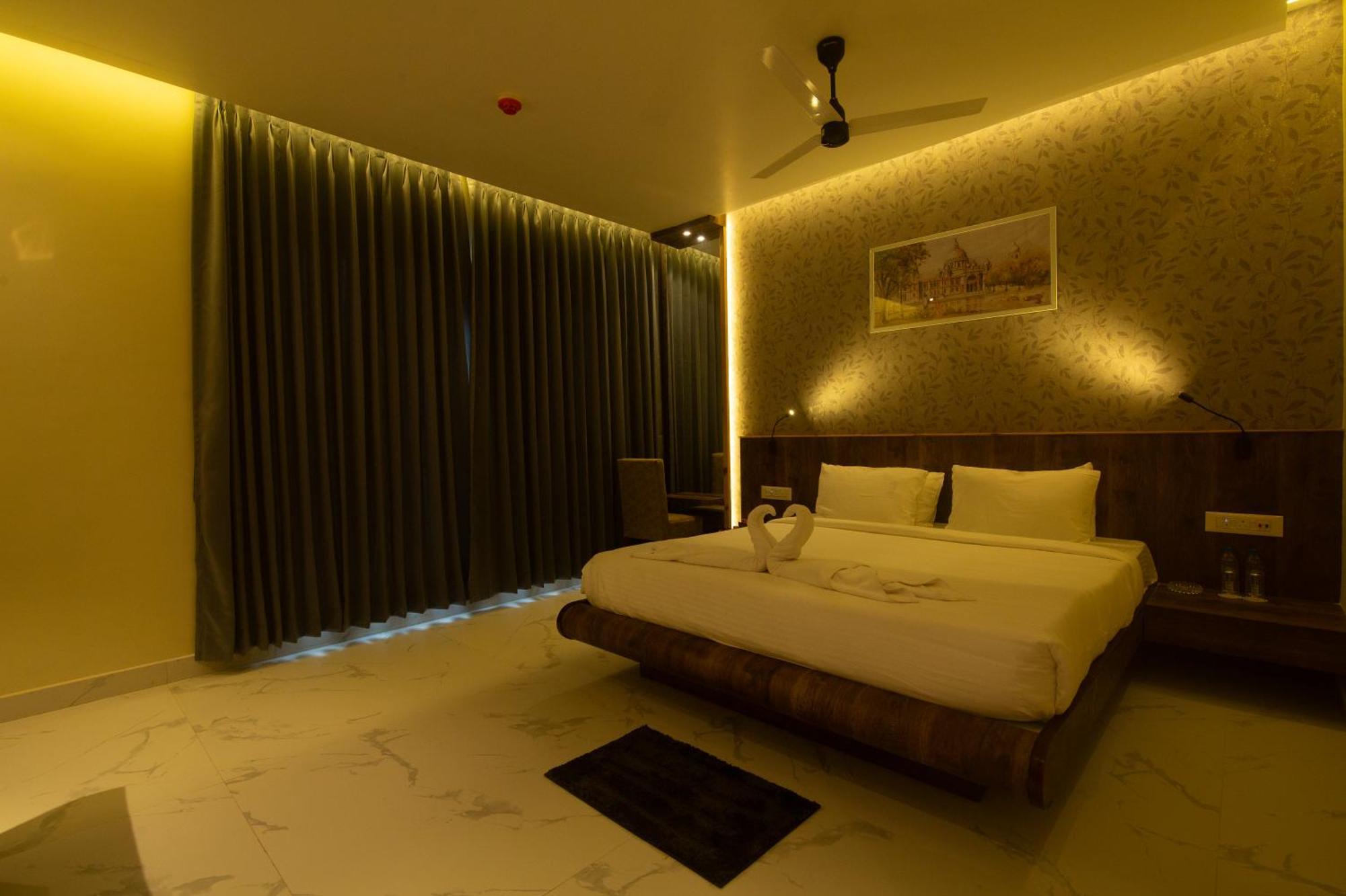 Hotel Palace View Murshidabad Exteriér fotografie
